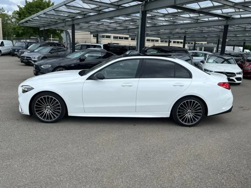 Mercedes-Benz C 300 d 4Matic =AMG Line= Panorama/Distronic Г Image 3